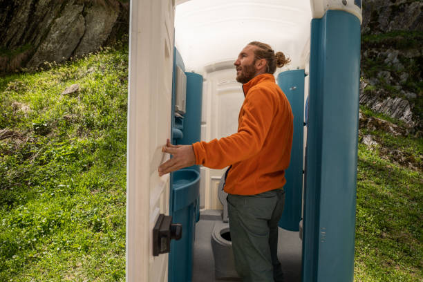 Best Portable toilet rental cost  in Tanaina, AK